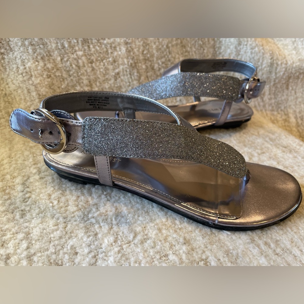 Nine West Pewter/Silver Glitter Flats Size 8